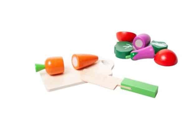 Szeletelhető fából készült zöldség és gyümölcs készlet kis séfeknek (WNDR12535) - Image 5