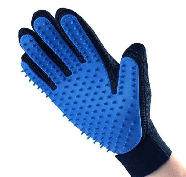 Szilikon állatkozmetikai kesztyű – masszírozó sörtékkel macskáknak és kutyáknak, 23 × 15,5 cm (WNDR5405)