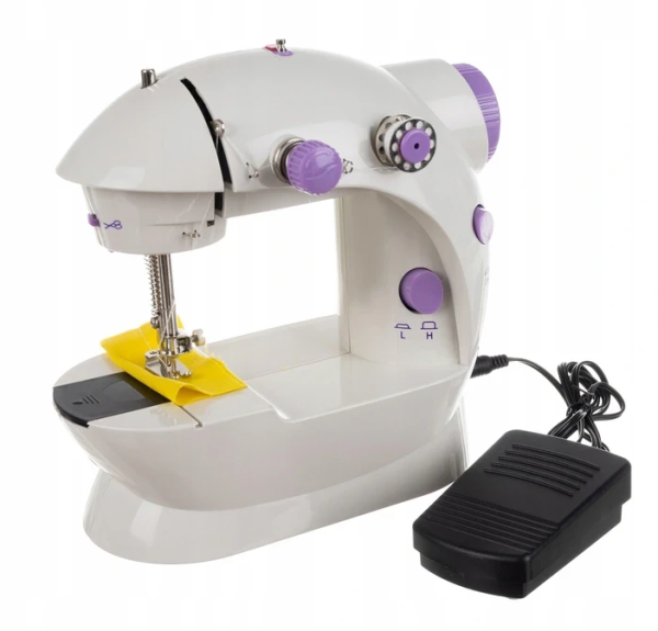 Fehér hordozható mini varrógép kiegészítő asztallal – (WNDR15674)